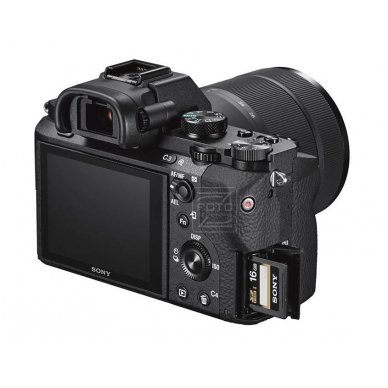 Fotoaparatas Sony a7 Mark II 28-70 Kit papildoma + 1 metų garantija