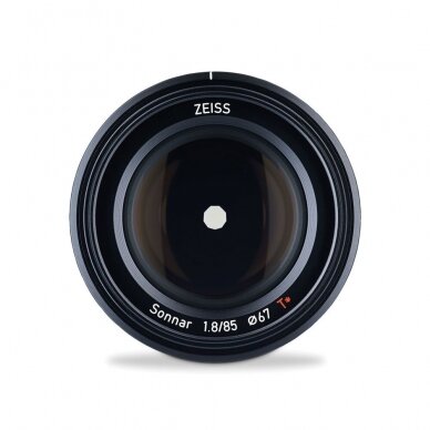 Zeiss Batis 85mm f/1.8 5